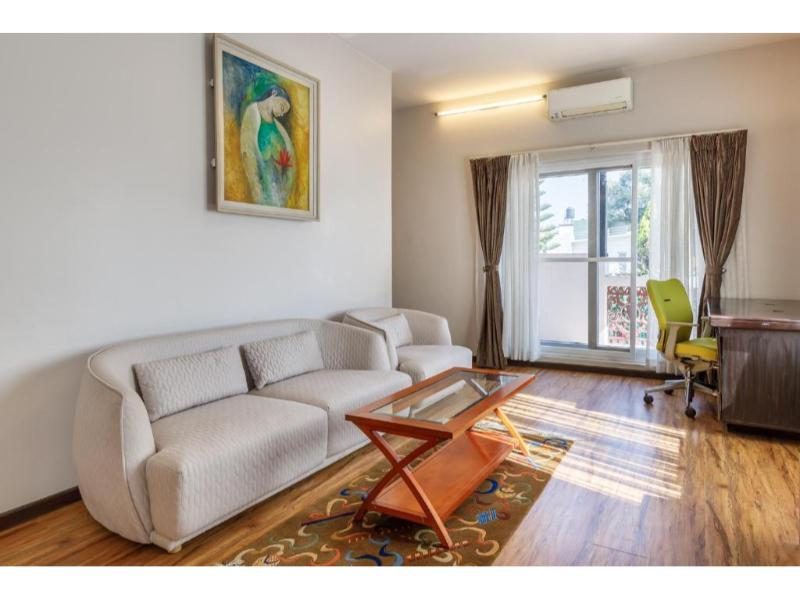 Spacious apartment hotel room in Kathmandu with kitchen and Wi-Fi